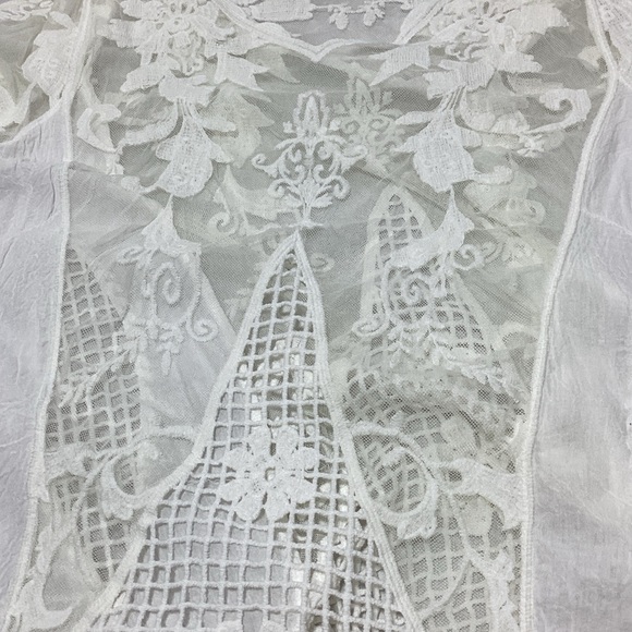MWT Pretty Angel XL White Lace Blouse - Picture 12 of 12